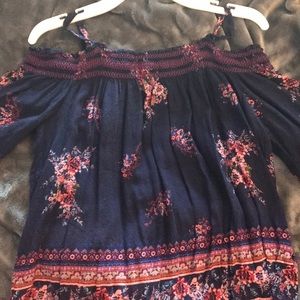 Off the shoulder T-shirt